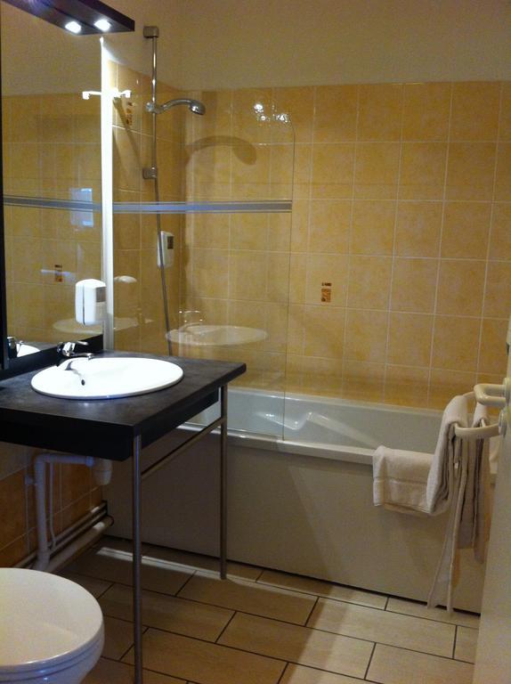 Hotel L'Oceane Angers Parc Expo Verrieres-en-Anjou Номер фото